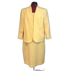 Kasper Suit Dress Women’s Plus Size 16 Yellow 2-Piece Dress & Jacket